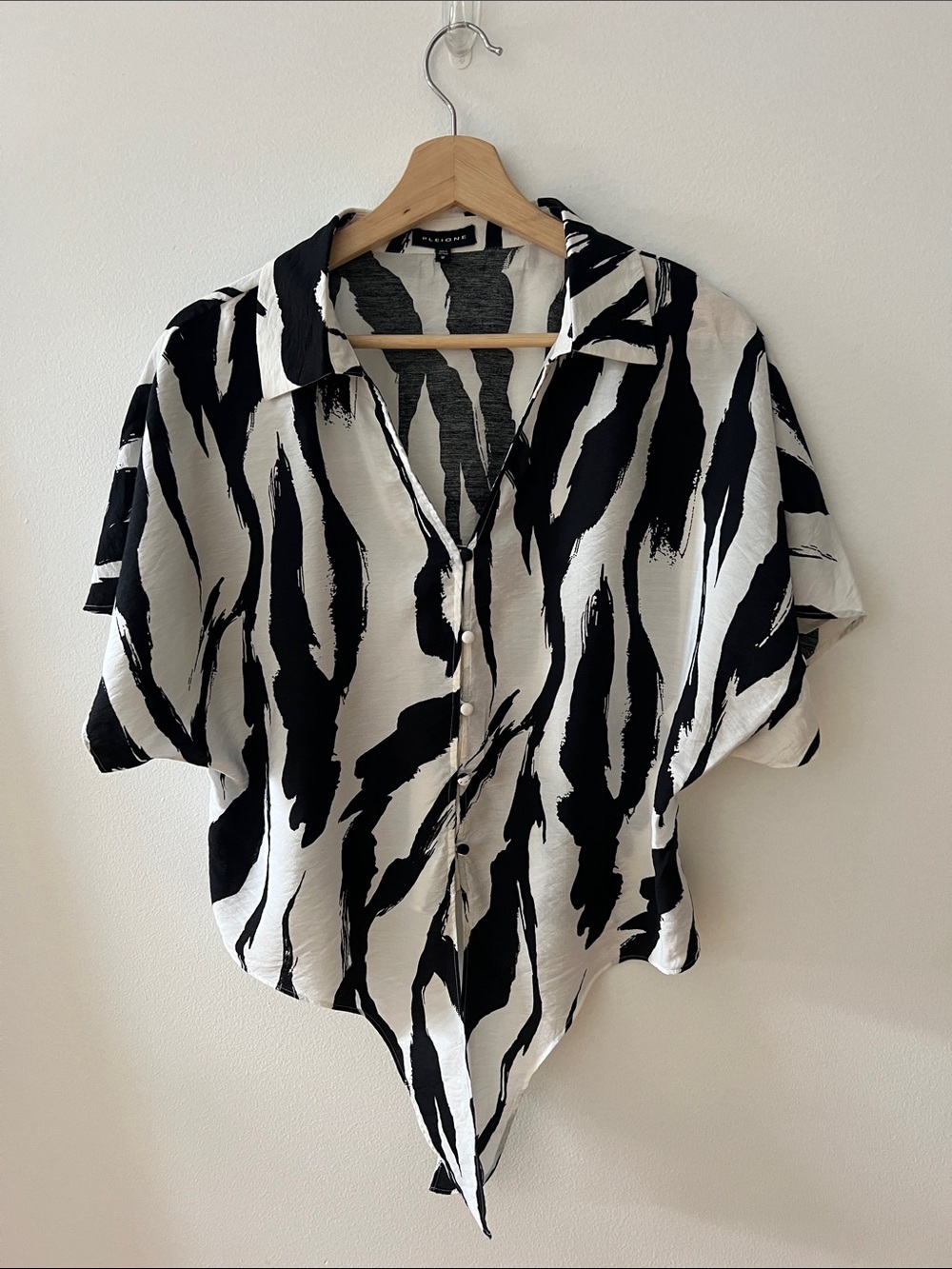 Pleione Black and White Abstract Collared Top